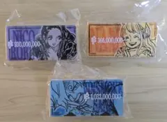 ONE PIECE 手配書 アクリルスタンド 3種セット サンジ、ロビン、ナミ