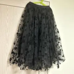 新品　fifth フィフス　黒　フロッキーフラワーフレアスカート　M