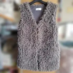 AZUL グレー プードルファー ベスト Sサイズ