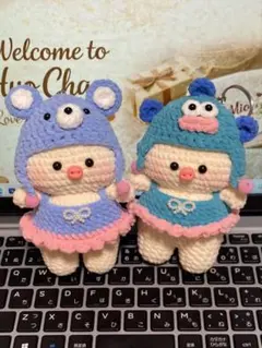 ハンドメイドパンダとカピバラに変身したぶたちゃんのあみぐるみ