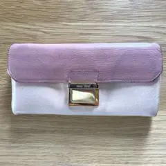 MIU MIU 長財布 バイカラー ピンク レザー 箱・ギャランティカード付きのサムネイル