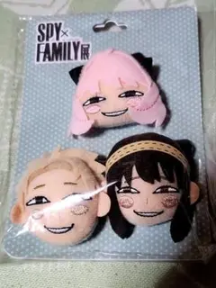 スパイファミリー展　よゆうのえみ　フェイスバッジ