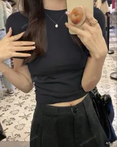 ラウンドネック