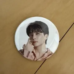 SEVENTEEN ジョンハン 缶バッジ - メルカリ