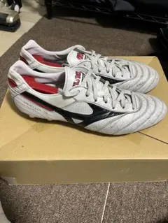 Mizuno Morelia II サッカーシューズ ホワイト/ブラック/レッド