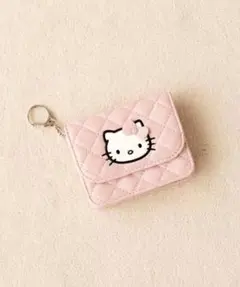 新品　キティ　キルティングポーチ　ローリーズ