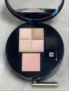 GIVENCHY メイクアップパレットのサムネイル