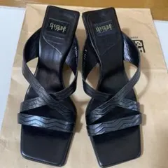 卑弥呼ミュールのサムネイル