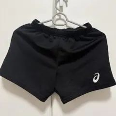 アシックス 黒 ショートパンツ