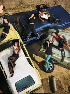KATSEYE 公式ポスター　Chaotic Ver.