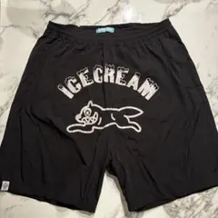 ICECREAM ブラック ショートパンツ