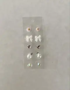 耳つぼジュエリーシール10粒リボン、お花デザイン