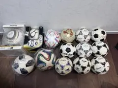 adidas サッカーW杯記念ボール ヒストリカルマッチボール　ミニボールのサムネイル