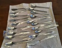 Item thumbnail for item c51bef75-6586-46fb-b8f4-1a4a4908515f