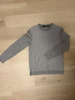 グレー クルーネック セーター 長袖