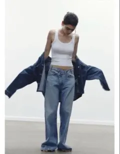 【極美品/週末値下げ】ZARA TRFハイウエストワイドレッグジーンズ　38