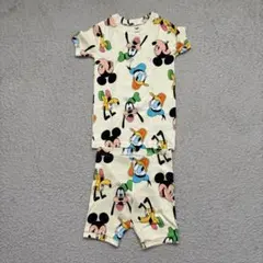 ⭐︎新品⭐︎ Disney キャラクター柄 キッズパジャマ 上下セットのサムネイル