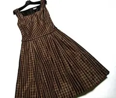 フォクシーBT☆新同品！美シルエット シルク チェックワンピース☆40のサムネイル