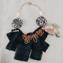 ハンドメイド　フリンジビーズネックレス