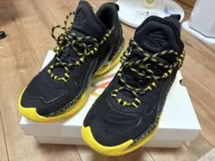Under Armour Curry 13 黒/黄色のサムネイル