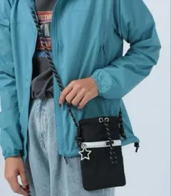 Item thumbnail for item b4ee92a8-2308-4867-bfca-8eb1b9a08152