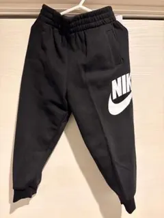 NIKE ブラック ジョガーパンツ 4T