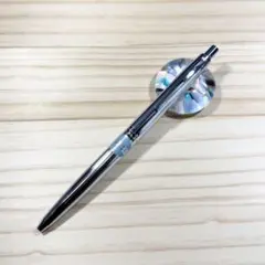 Item thumbnail for item fedfb717-f4b4-47ab-9c53-20563004f91c