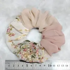 2273. ハンドメイドシュシュ