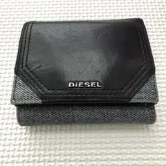 diesel 三つ折り財布のサムネイル