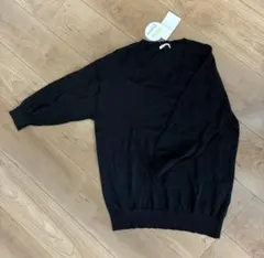 CINEMA CLUB シアーVネックセーター袖5部丈