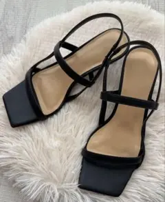 GU レディース ブラック 黒 ストラップ サンダル スクエア ヒール Sサイズ