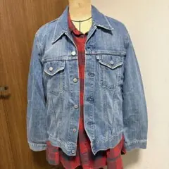 Item thumbnail for item cdfbd956-ec69-430e-84f0-8eb837a2b768