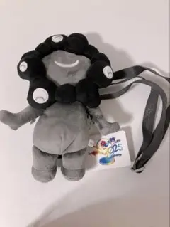 関西万博 黒ミャクミャクポーチぬいぐるみ　完売商品