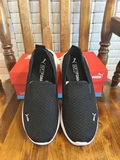 未使用 PUMA FLEX RENEW SLIPON 23cm