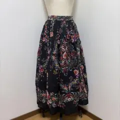 【新品】zootie花柄 ロングフレアスカートのサムネイル