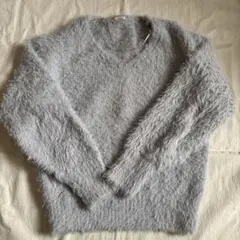 GU グレー Vネック セーター Sサイズ