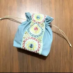 インド刺繍リボンポーチ　巾着ポーチ　巾着袋　マチあり　可愛い　綺麗　緑　青