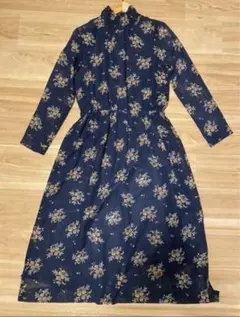 花柄ワンピース