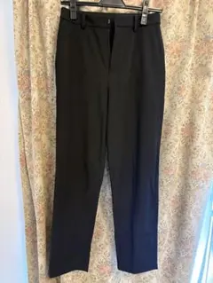 UNIQLOアンクルパンツ