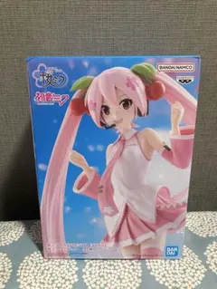 初音ミク 桜ミク BANPRESTO EVOLVE フィギュア