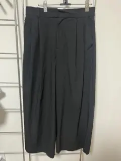 ZARA 黒 ワイドパンツ Sサイズ
