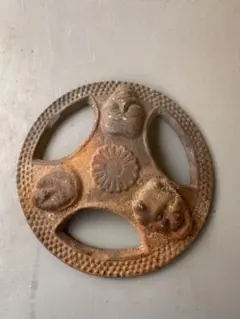 和風鋳鉄装飾プレート 鬼面 翁面 家紋風 アンティーク