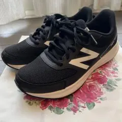 【良品】ニューバランス　スニーカー570 REV LITE 23cm