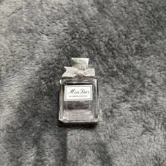 新品 Dior ミスディオール ブルーミングブーケ オードトワレ 香水