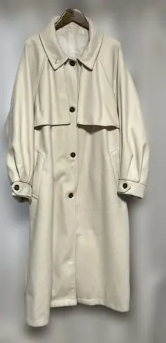 アイボリー ロングコート　丈約120センチお値下げ中