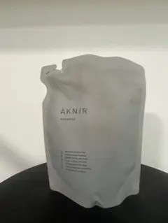 AKN/R 薬用ヘアシャンプーBR 300mL - メルカリ
