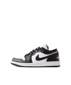 NIKE AIR JORDAN 1 LOW ブラック ホワイトのサムネイル