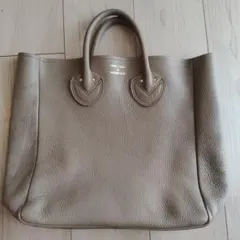 YOUNG & OLSEN レザートートM ベージュのサムネイル