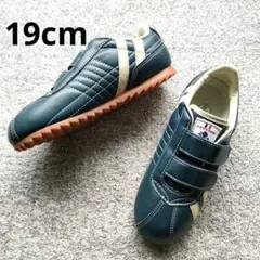 19cm スニーカー