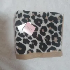kate spade レオパード柄タオルハンカチ